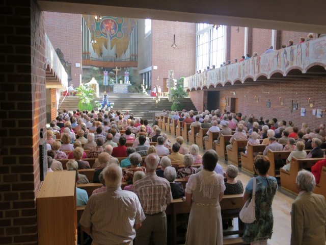 201209090041